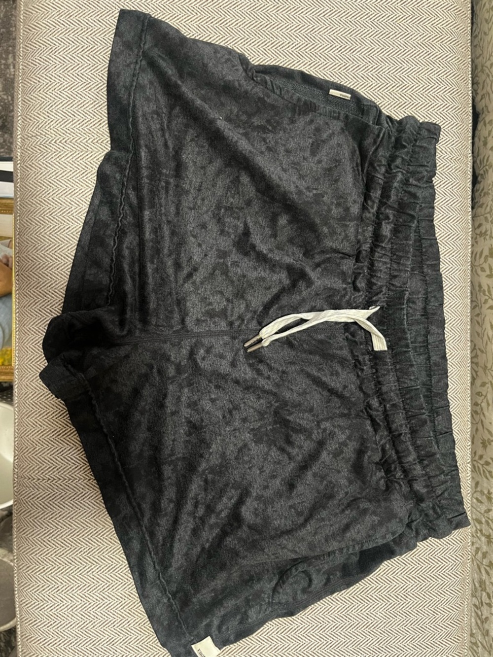 Viori Black Drawstring Lounge Shorts